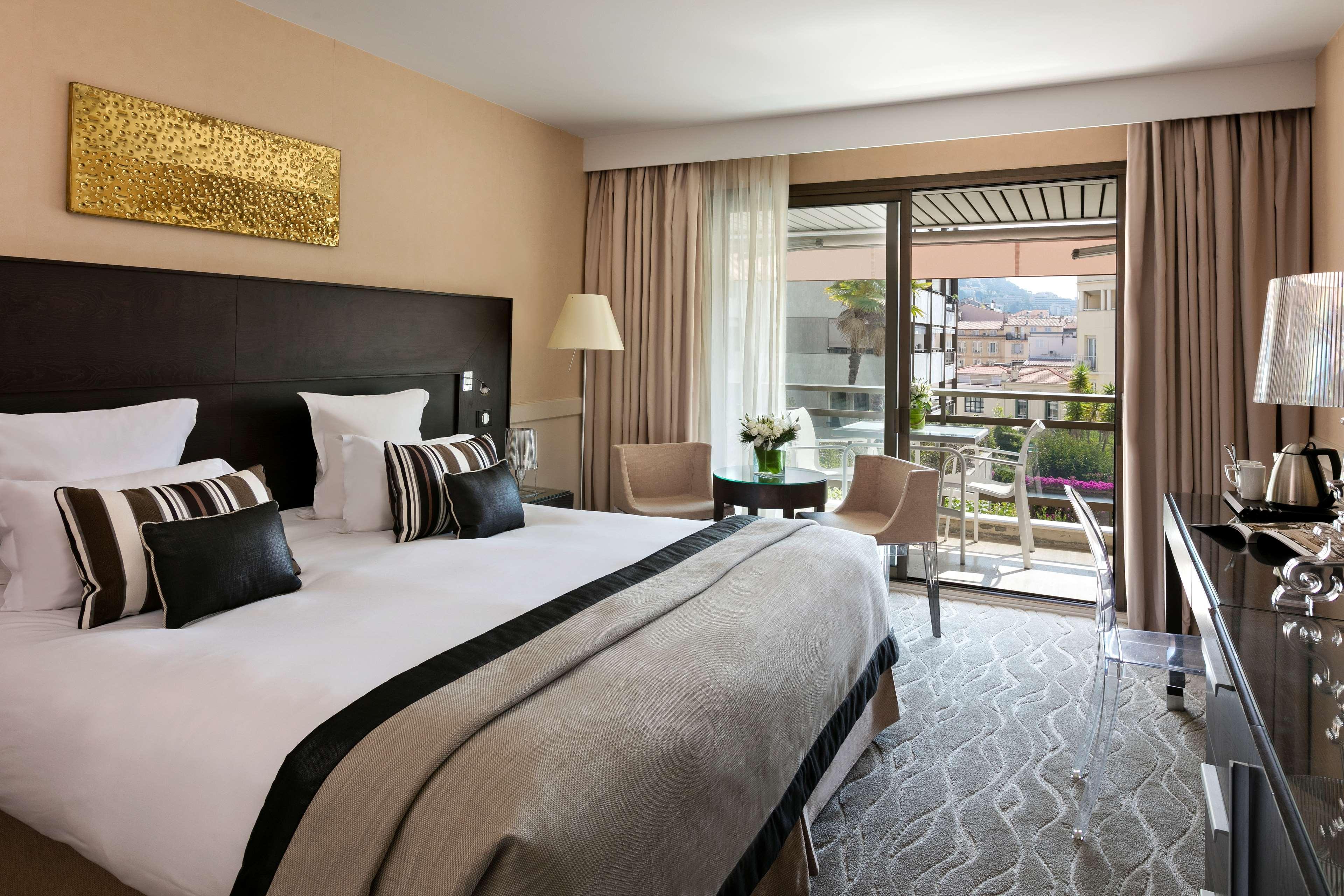 Hotel Barriere Le Gray D'Albion Cannes Exteriér fotografie