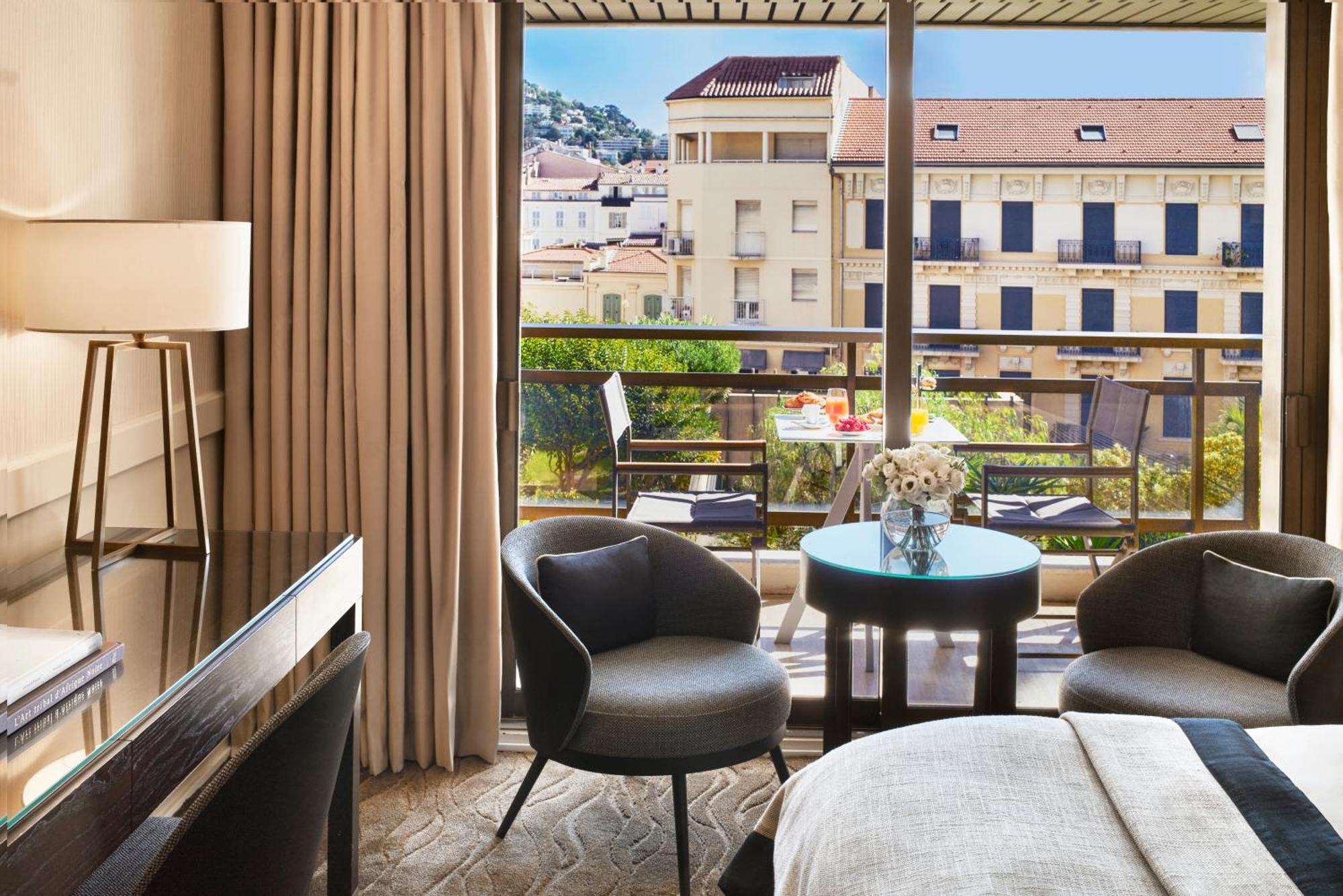 Hotel Barriere Le Gray D'Albion Cannes Exteriér fotografie